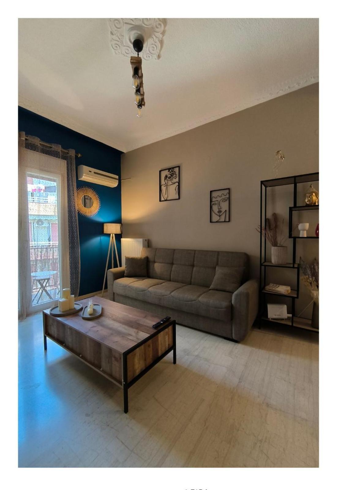 August Moon Apartment Chios Town Buitenkant foto